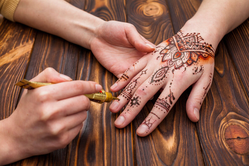  Henna Designs: An Ancient Form of Art